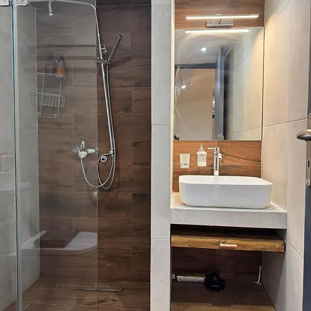 Haris 302 By Vpn Apartment